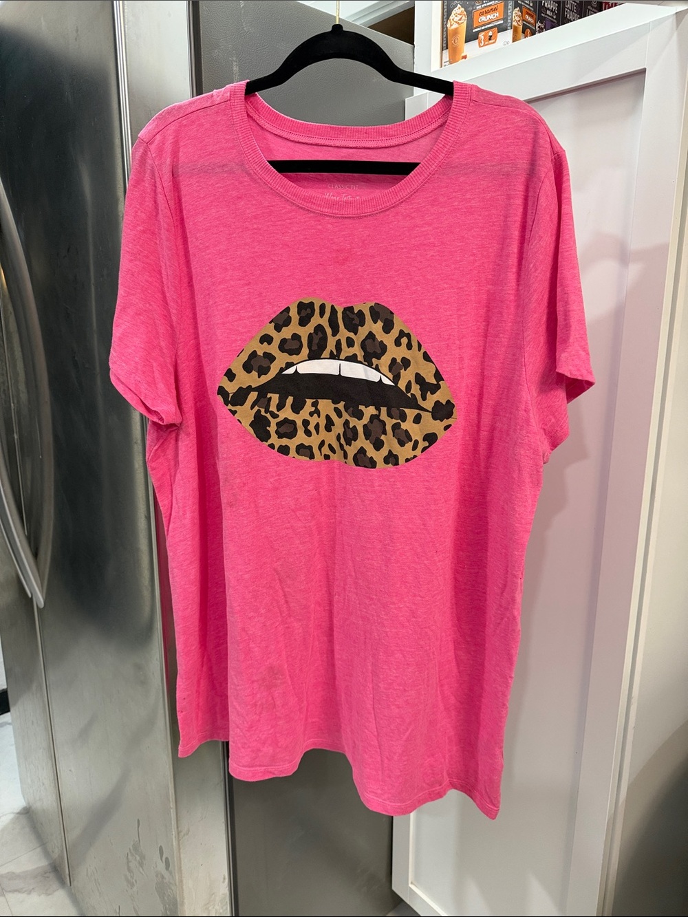 torrid Hot Pink Tee with Leopard Lip Graphic